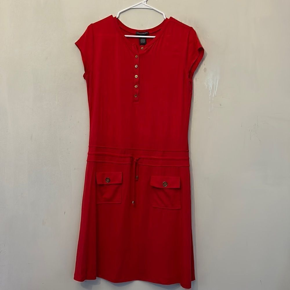 Chelsea & Theodore red cap sleeve button front tie waist dress Size 10